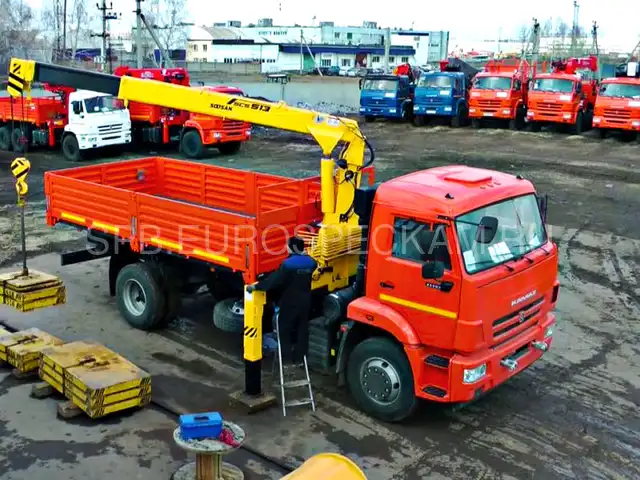 КАМАЗ 43253 бортовой с КМУ Soosan SCS 513 КАМАЗ 43253 бортовой с КМУ Soosan SCS 513